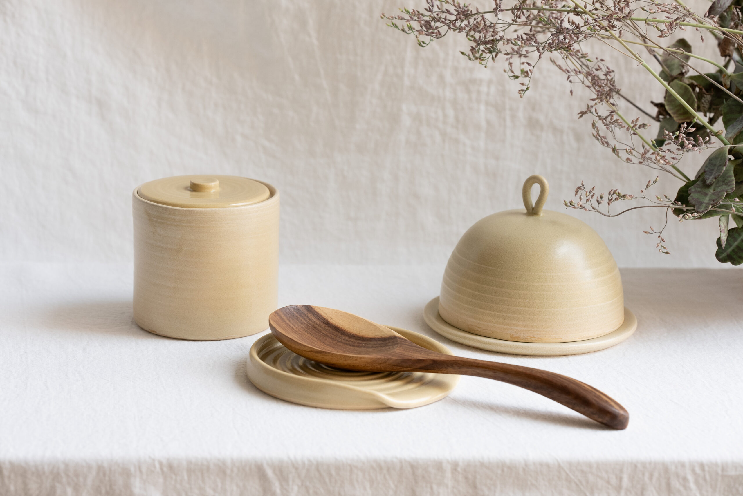 Spoon rest in 'Gold Pistachio' - Image 5